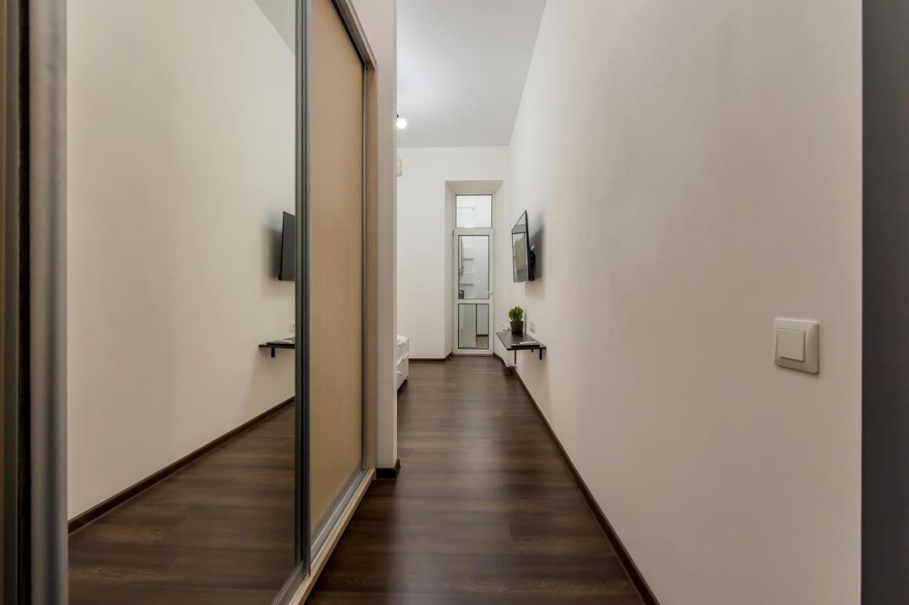 Rv Old City Apartment Velyka Vasylkivska 28,Self Check-In 24Х7 Kiev Bagian luar foto